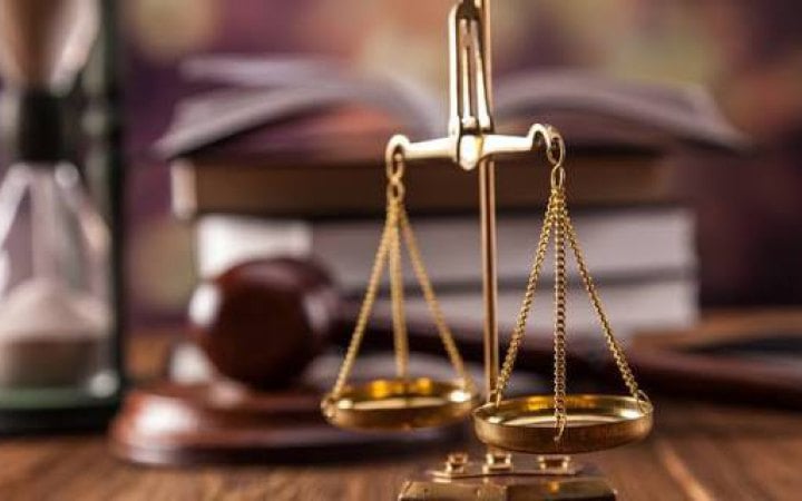 Юридична компанія 4B про ризики договорів і поспішні рішення